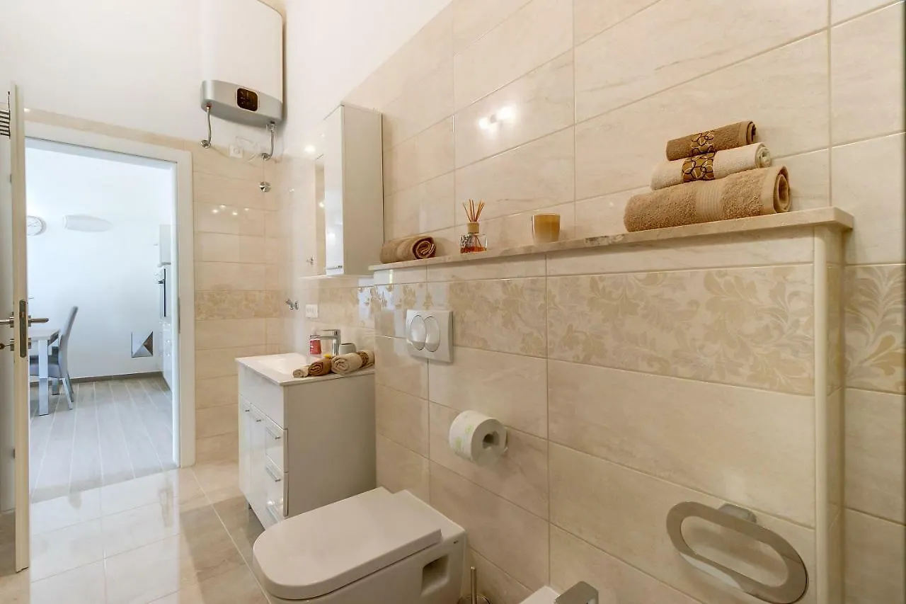 Apartments Relax Veli Lošinj Kroatië
